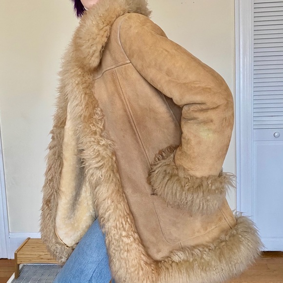 SOLD 70’s Penny Lane Suede Shearling Coat - Picture 5 of 15